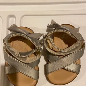 Size 2/3 Ugg Sandals